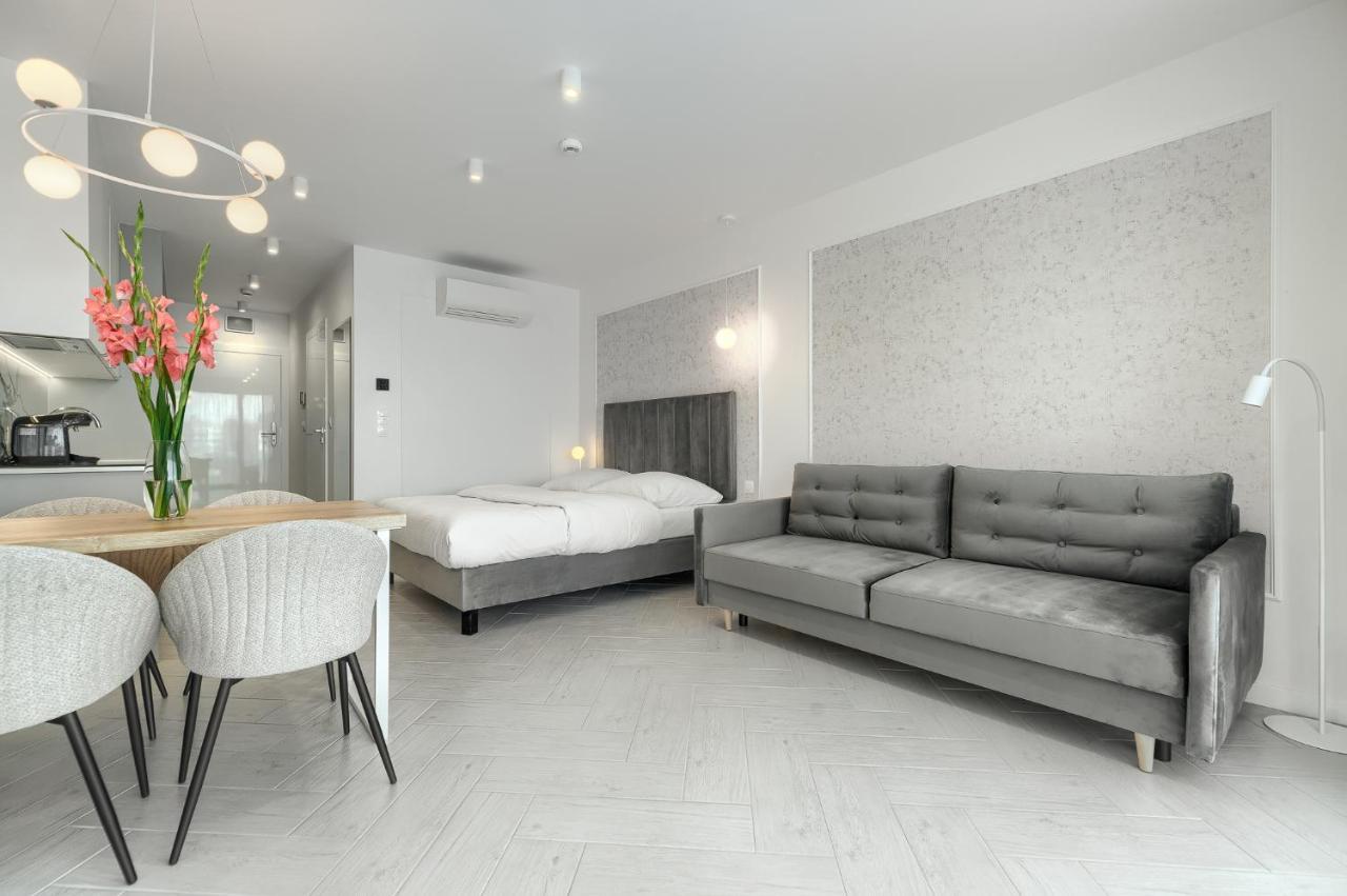Sea & Lake - City Apartments Мєлно Екстер'єр фото