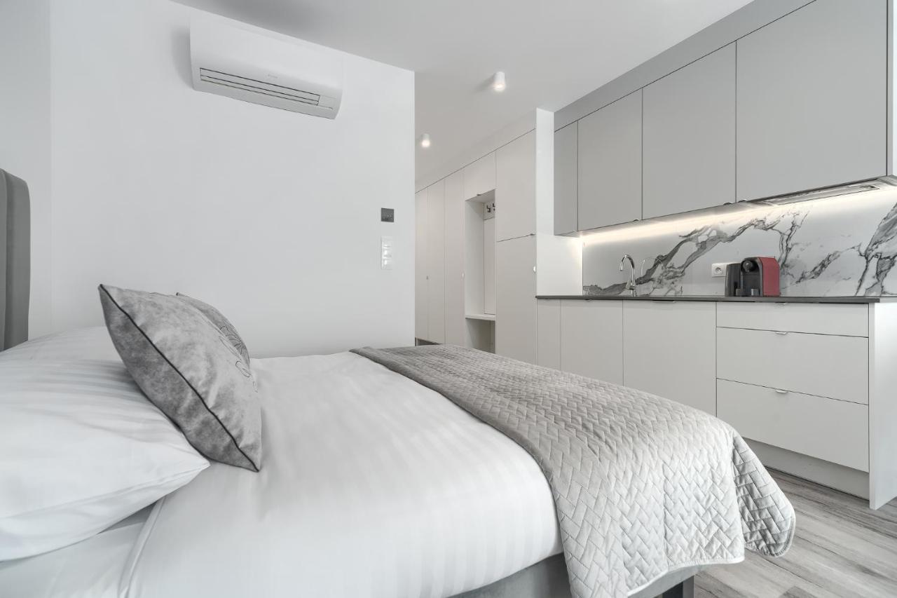 Sea & Lake - City Apartments Мєлно Екстер'єр фото
