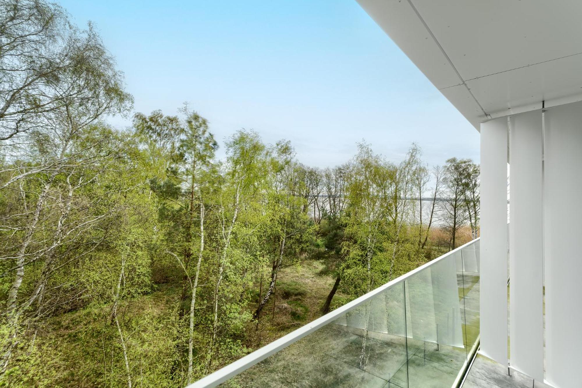 Sea & Lake - City Apartments Мєлно Екстер'єр фото