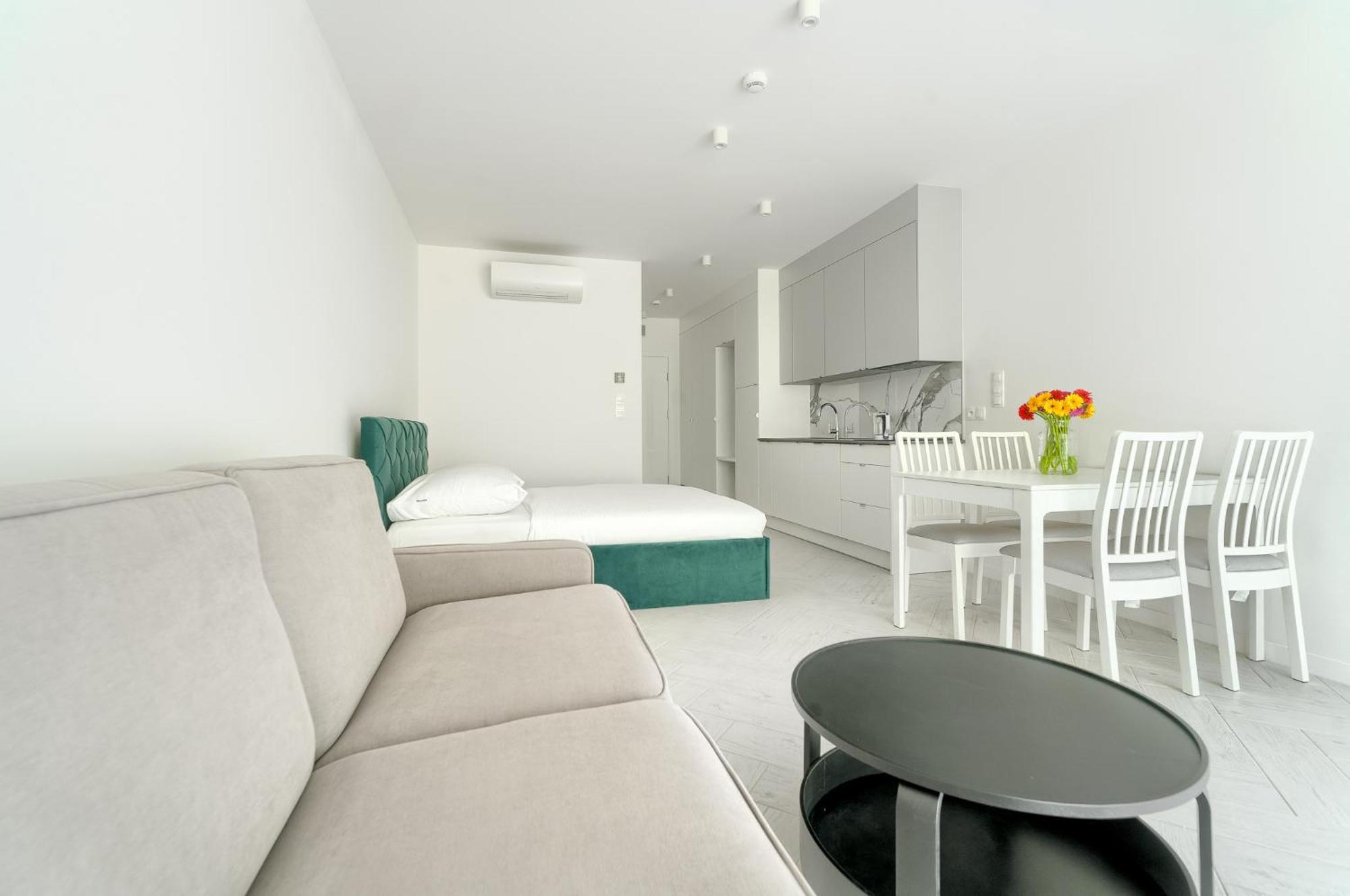 Sea & Lake - City Apartments Мєлно Екстер'єр фото