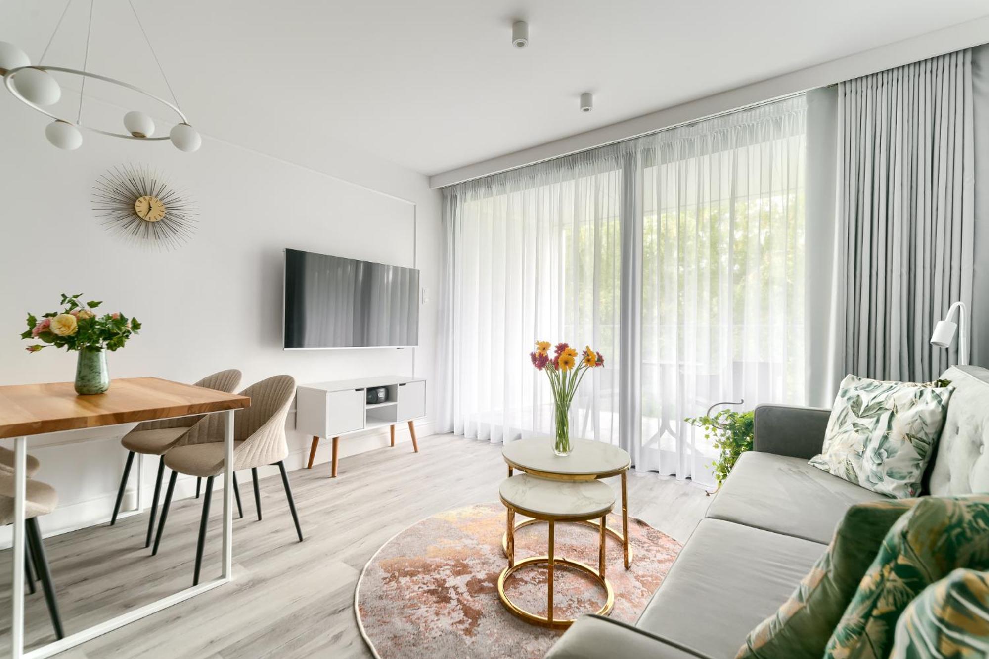 Sea & Lake - City Apartments Мєлно Екстер'єр фото